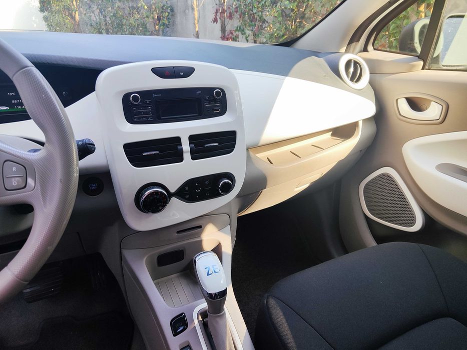 Renault zoe 2018 41Kw * Baterias próprias