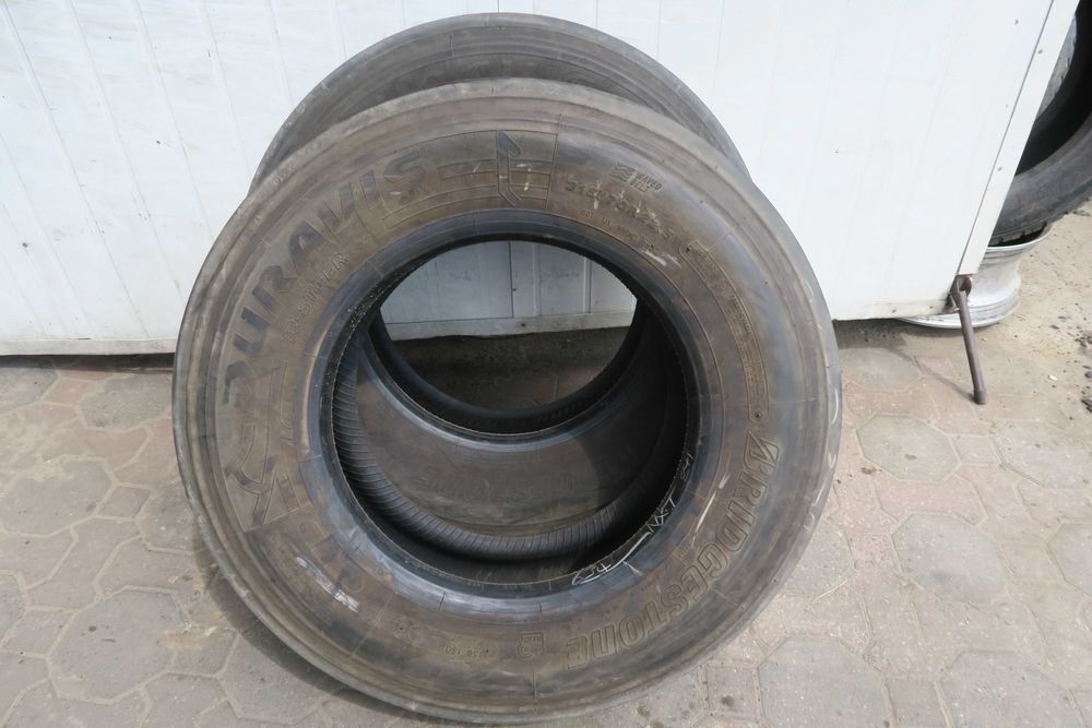 315/70R22.5 BRIDGESTONE DURAVIS R-STEER 002 / 0524 / 11-12mm / PARA
