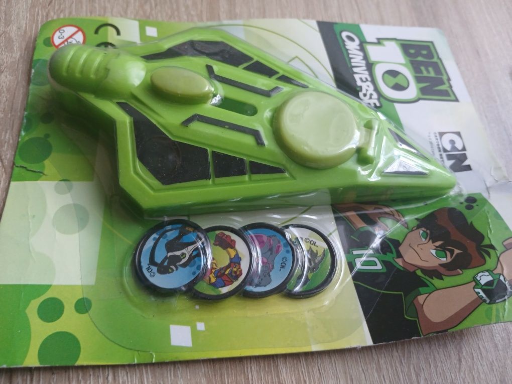 Ben 10 wyrzutnia dyski omniverse zestaw