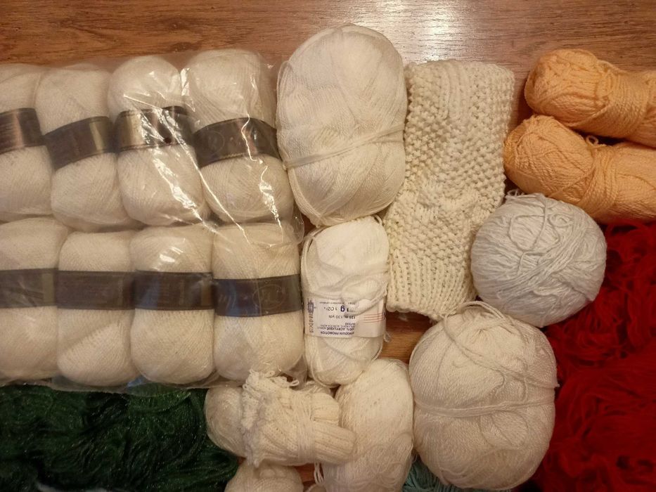 Włóczka 70 motków- 7 kg