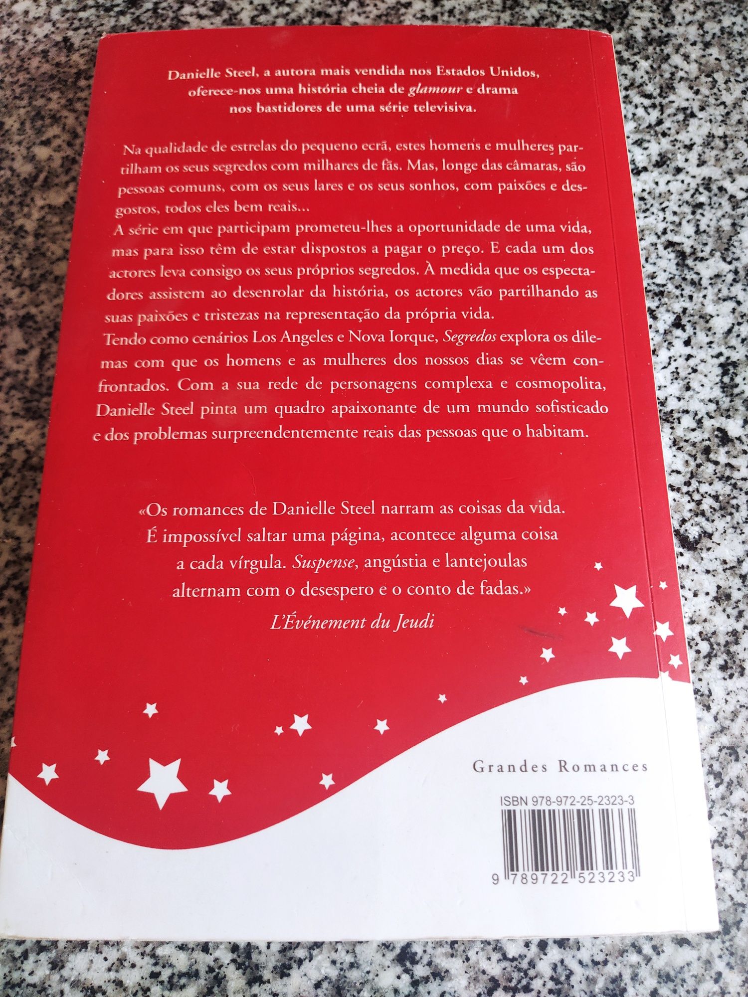 Livro de Danielle Steel Segredos