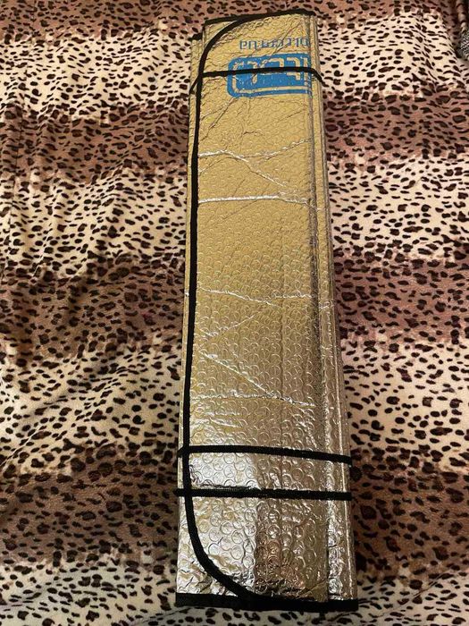 Захисна фольга Vitol на лобове скло автомобіля