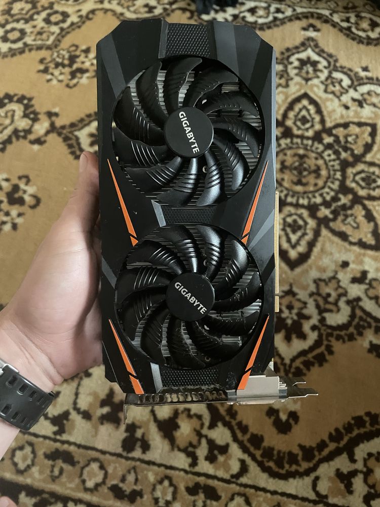 GTX 1060 3gb бажано по місту