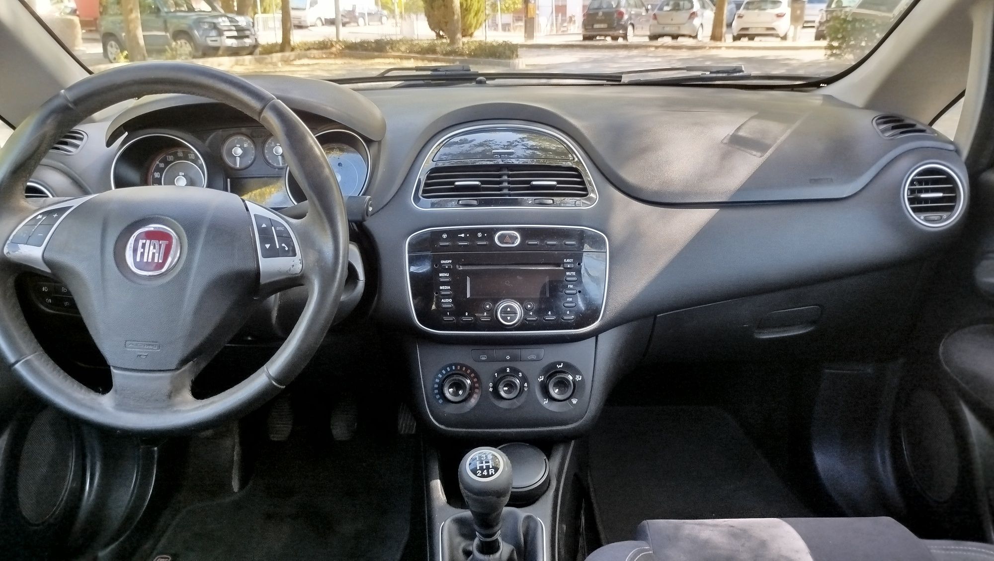 Fiat Punto 1.3 diesel de 2014 c/inspeção