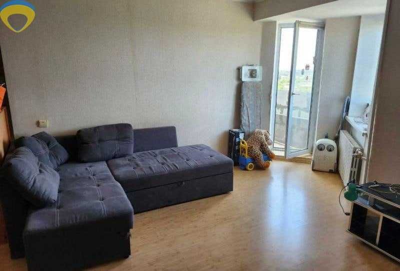 Продам 1-кімнатну квартиру з ремонтом на Слободці — вул. Сергія Ядов