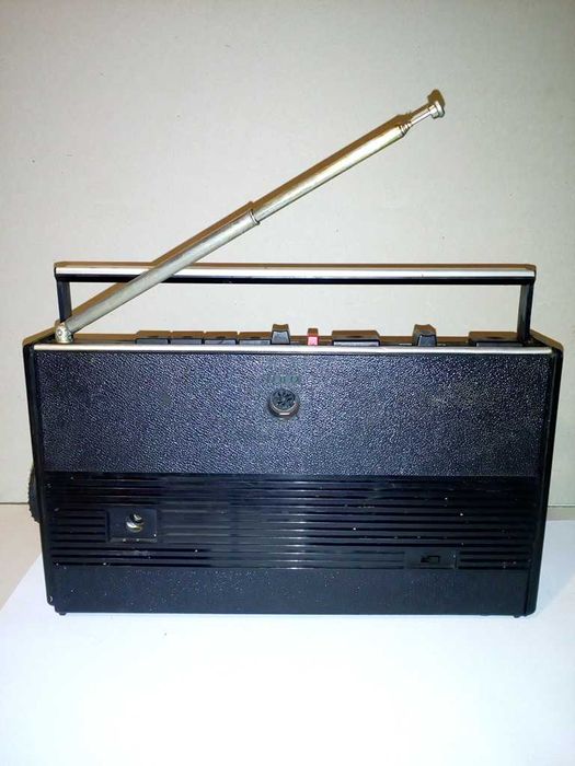 Radio Grundig MK 2500 Automatic - radiomagnetofon
