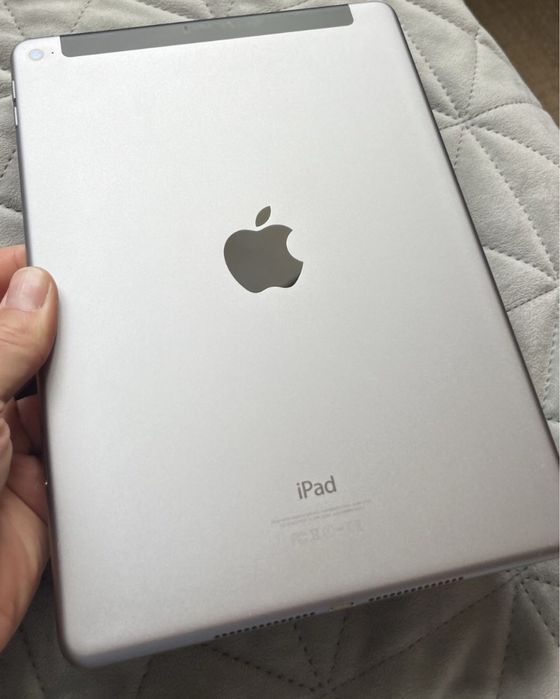 Продам Apple Air 2