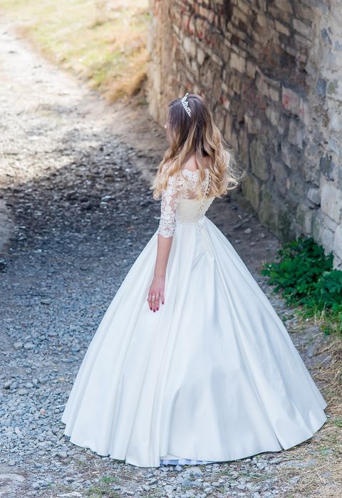 Весільна сукня (XXS-XS)