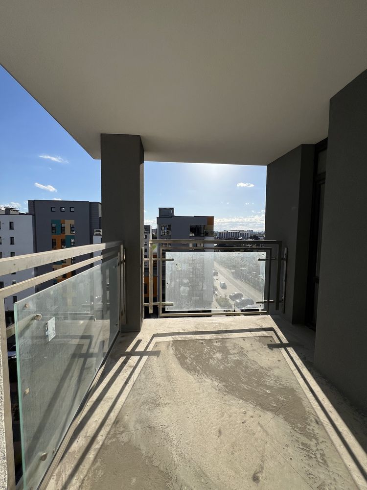 Продам 4 кімнатну квартиру з терасою 27 м.кв.