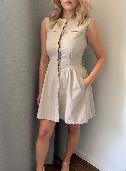 Zara rozkloszowana romantyczna sukienka letnia minimalizm basic M