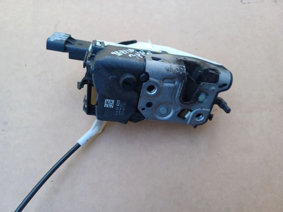 ZAMEK DRZWI PRAWY PRZÓD BERLINGO III PARTNER