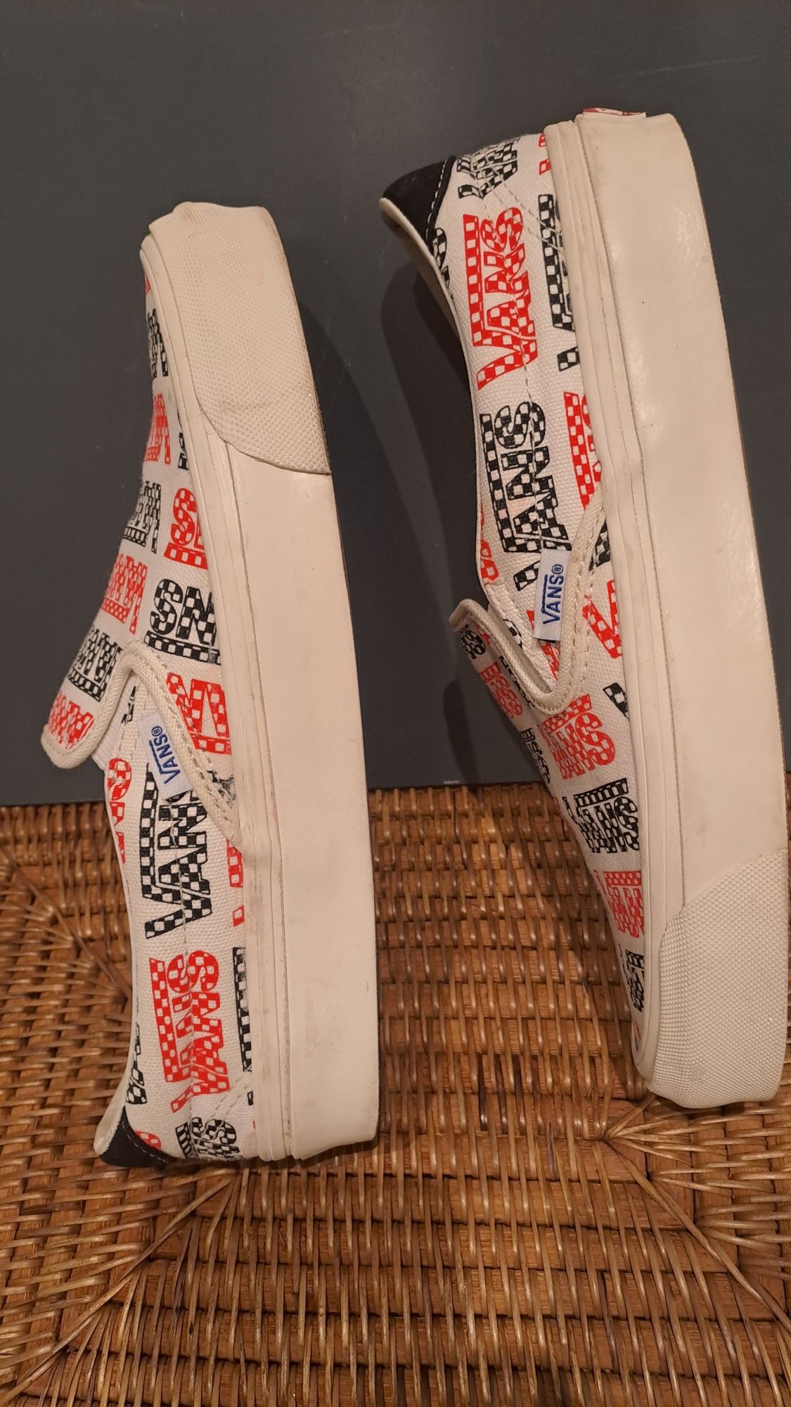 Слипоны Van's женские 38,5