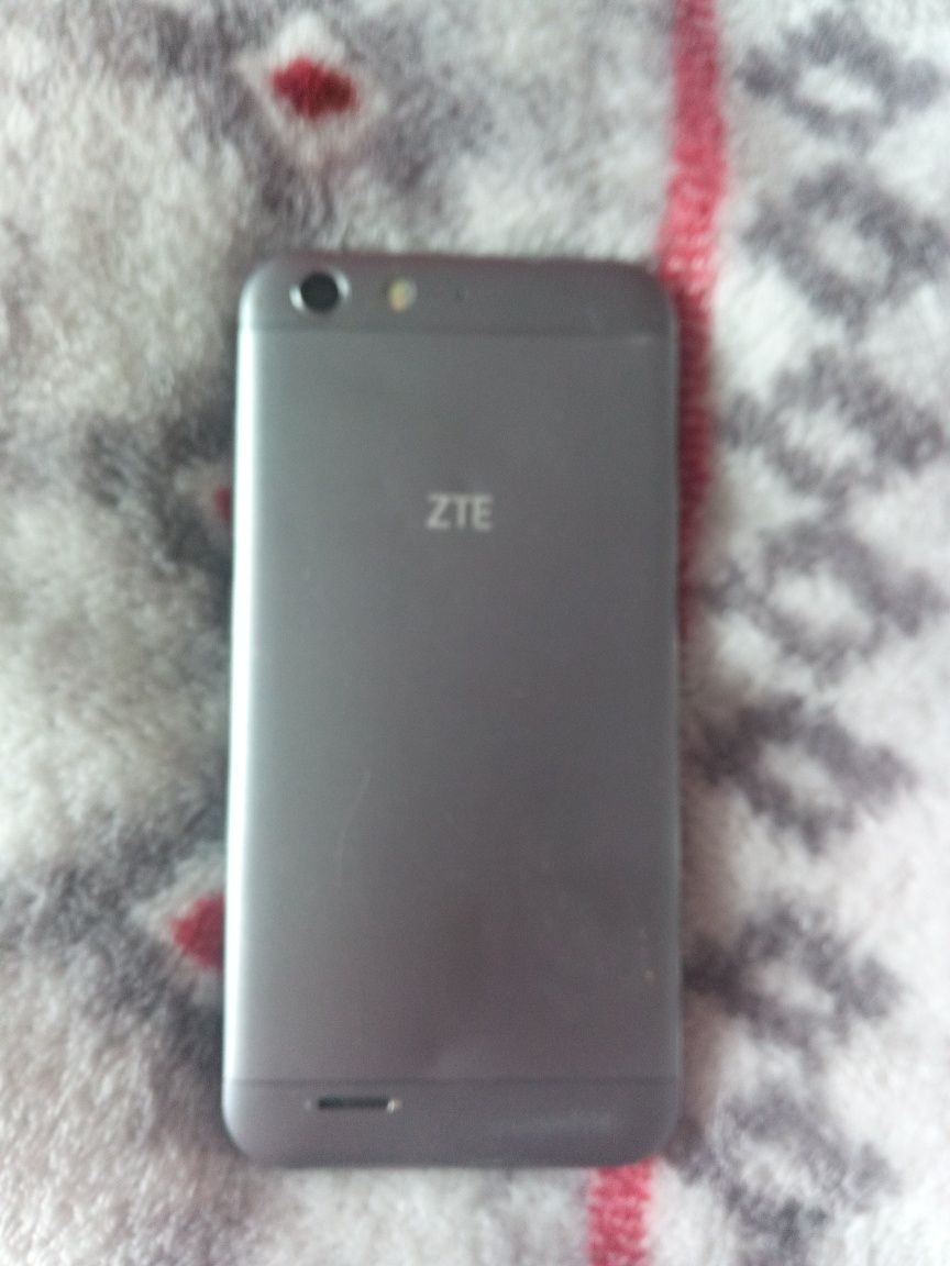 ZTE blade V6 2/16