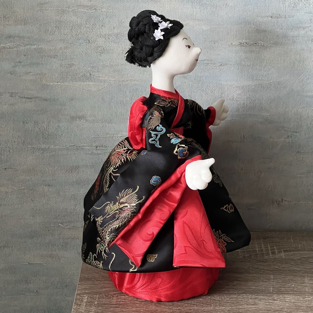 Лимитированная текстильная кукла-гейша