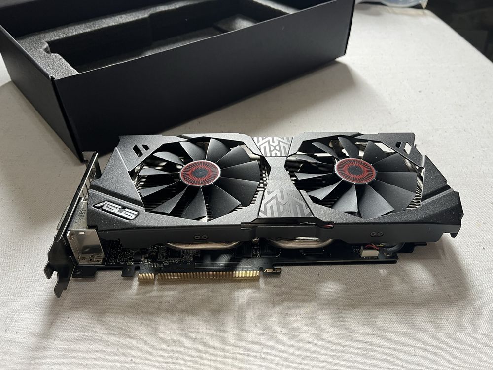 Karta graficzna ASUS GTX 970 STRIX OC 4gb