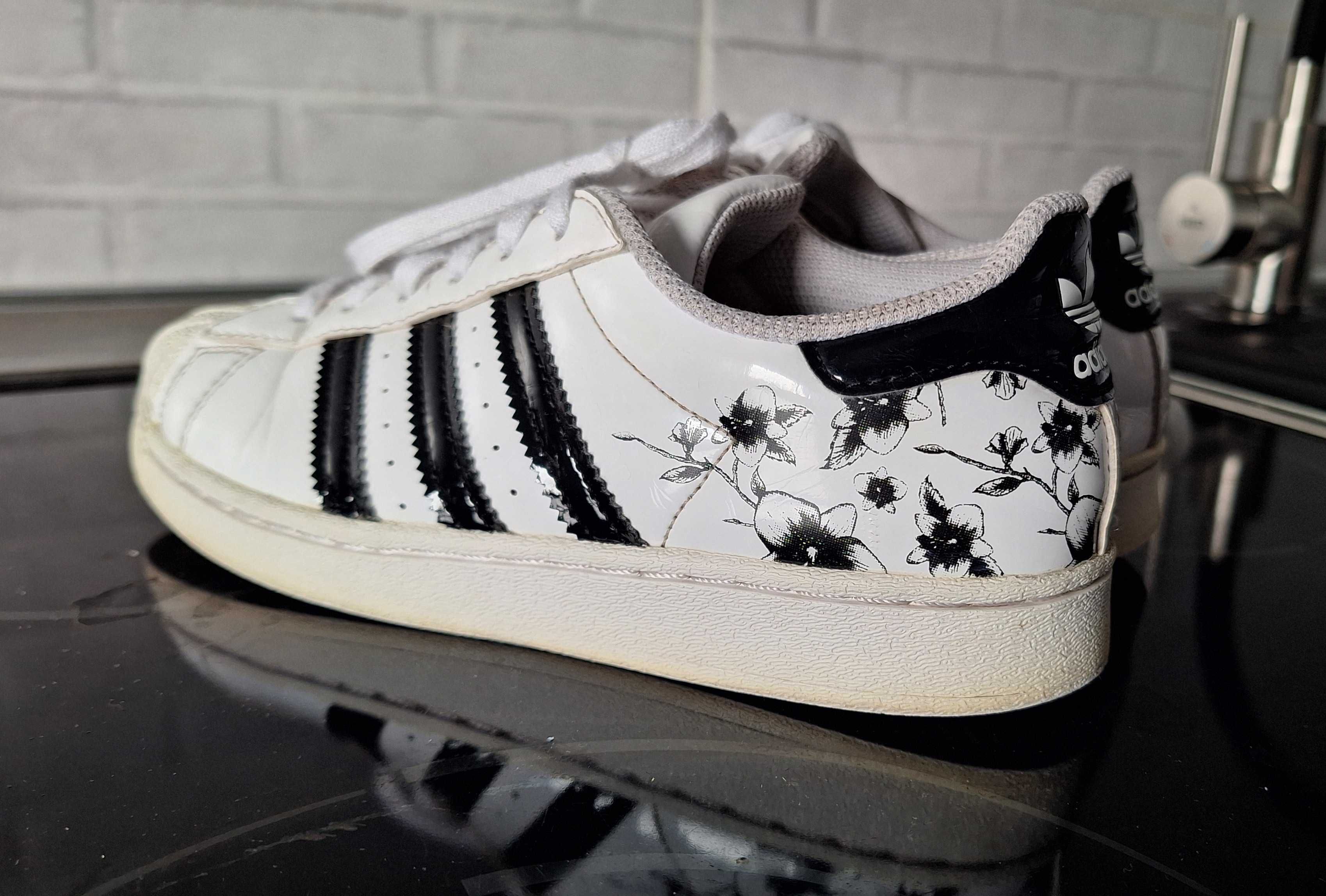 Buty ADIDAS Superstar roz.35