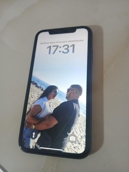 Iphone 11 em bom estado