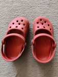 Crocs criança bordeaux tamanho 4/5 em bom estado