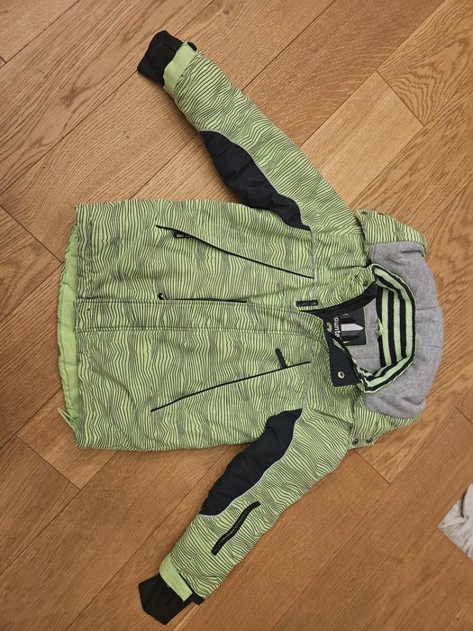 Kurtka narciarska, zimową rozm. 122 cm.