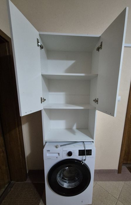 Słupek łazienkowy do zabudowy pralki Biały