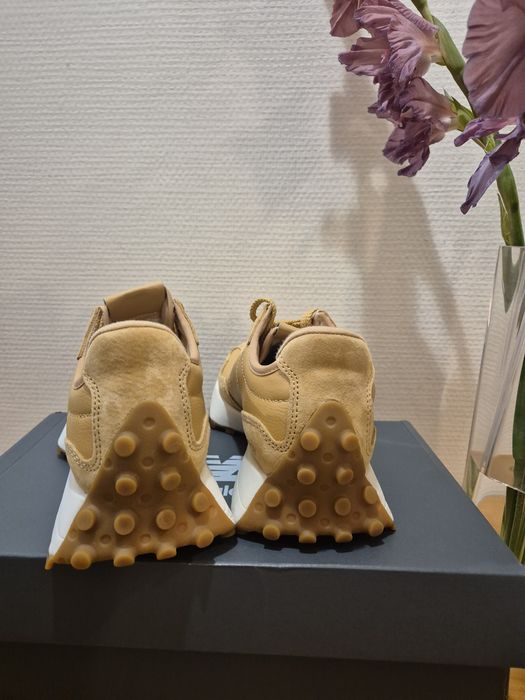 New Balance U 327 LJ на р.39 кросівки оригінал