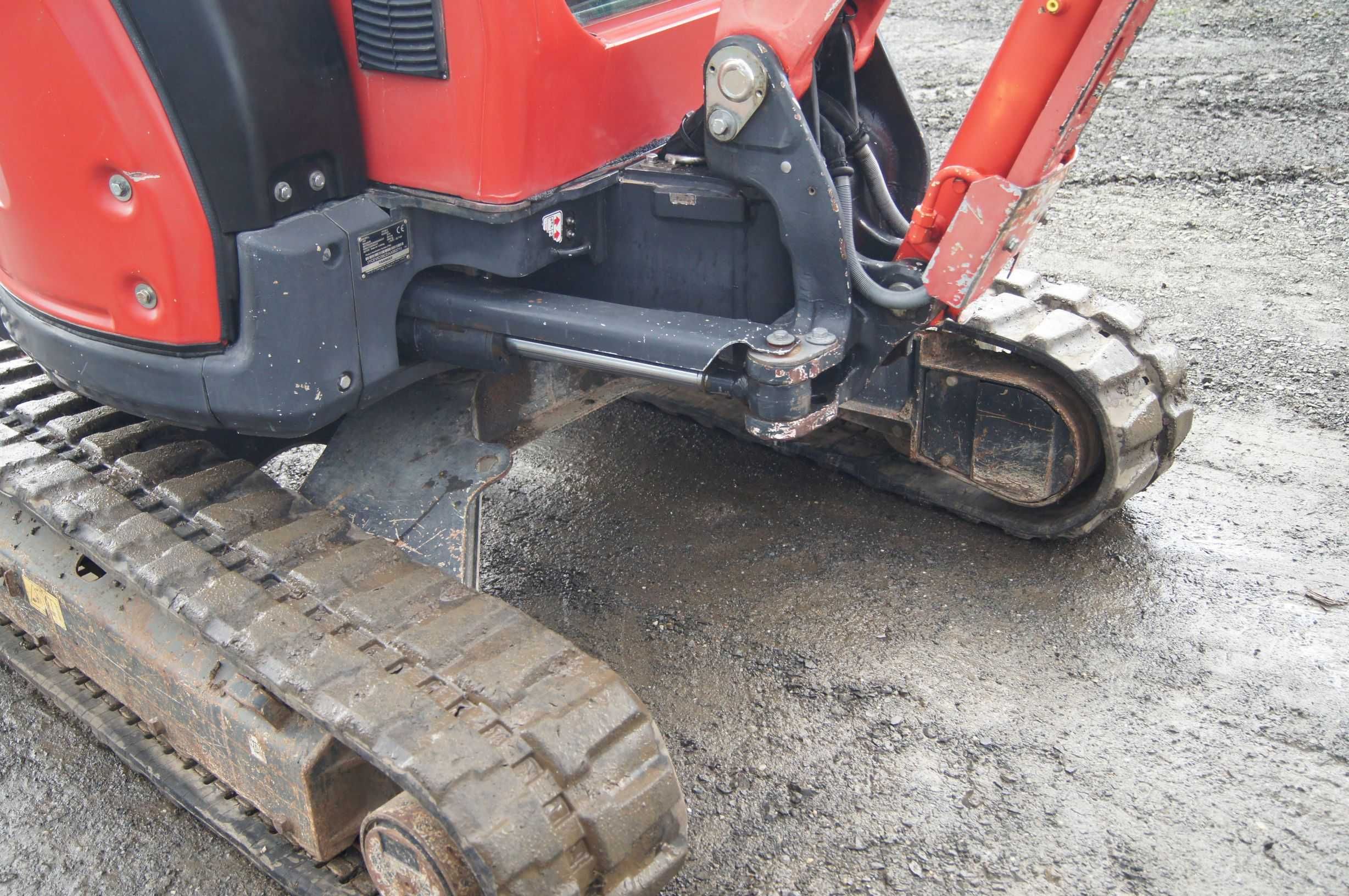 Mini koparka YANMAR  VIO 38