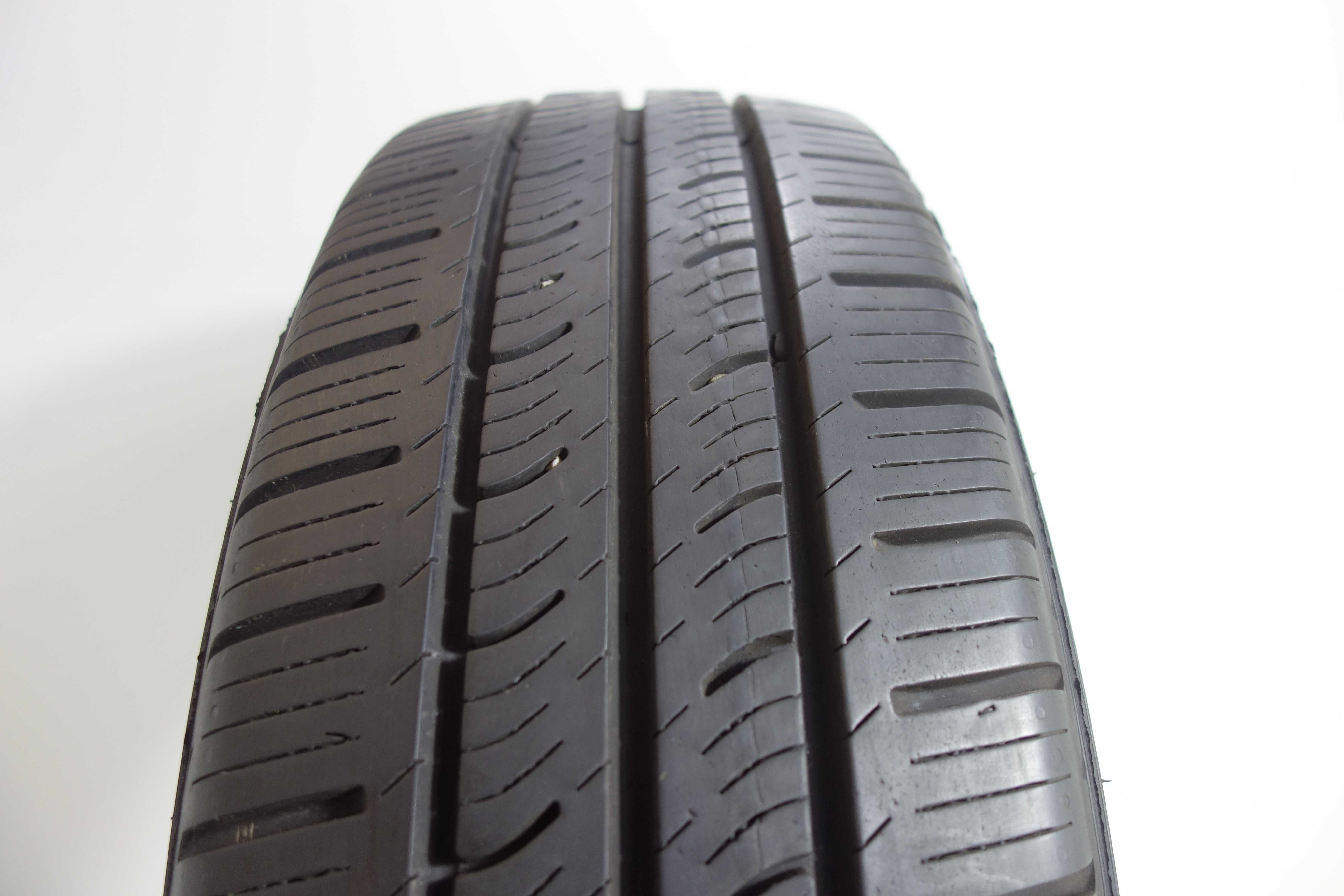 Opony całoroczne 205/65/16C - PIRELLI Carrier All Season