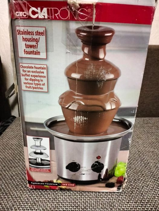 Шоколадний фонтан Clatronic SKB 3248