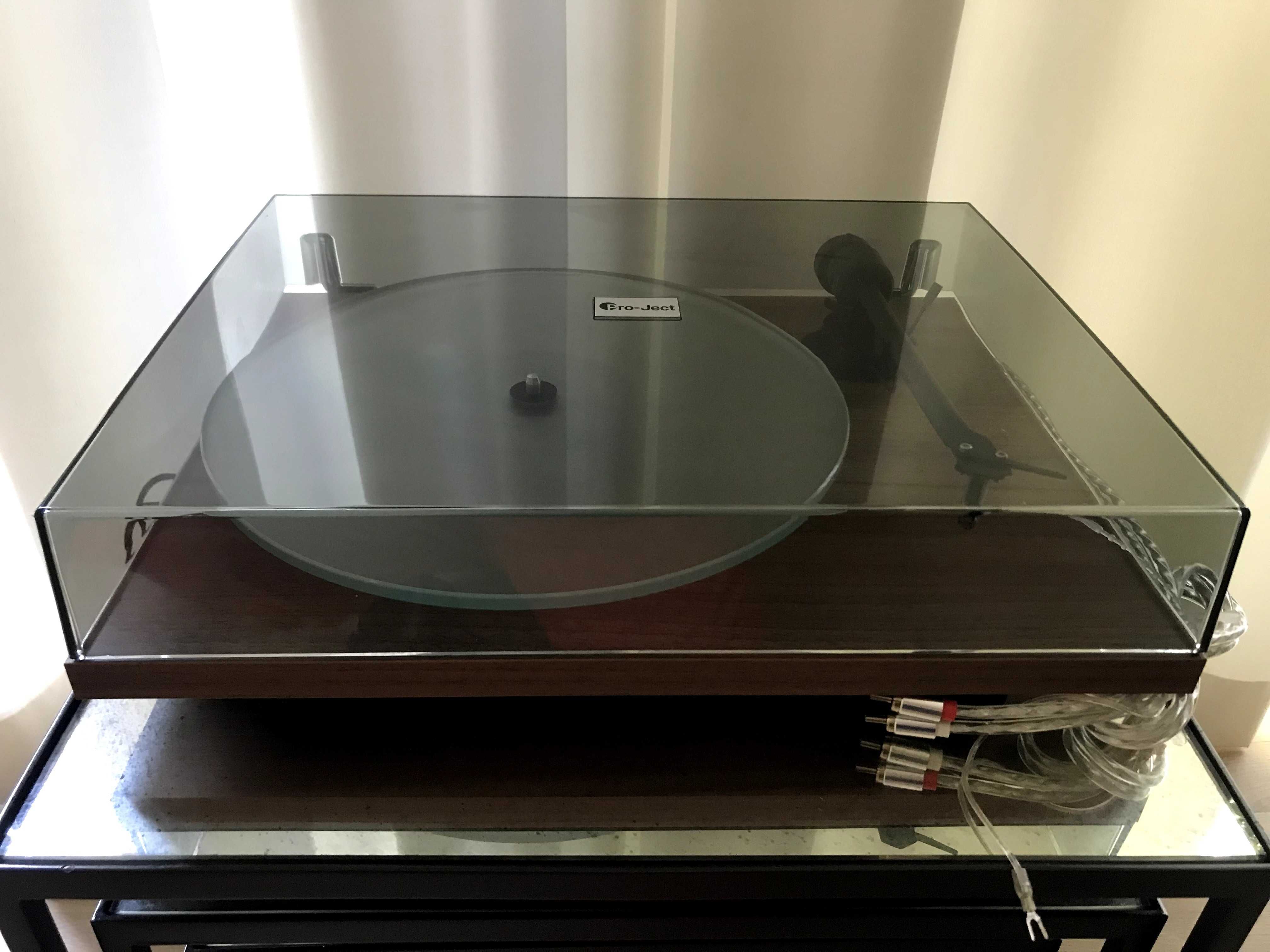 Pro Ject T1 orzech