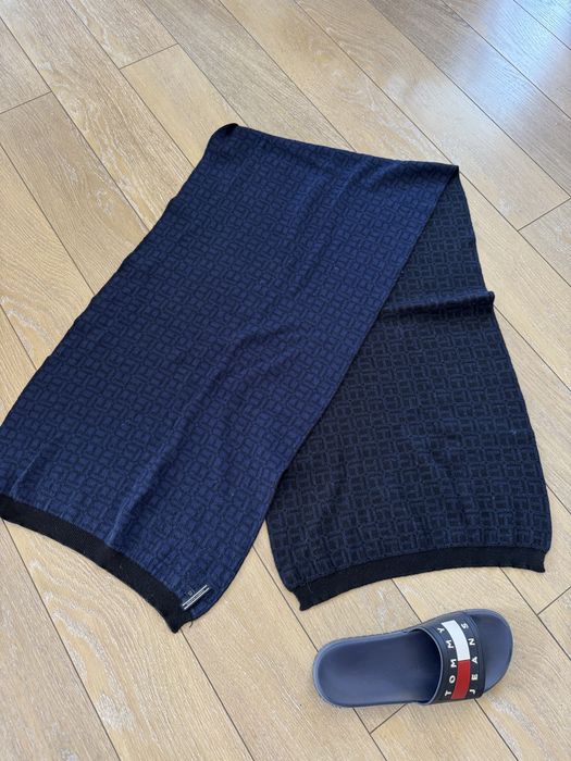 Шарф Tommy Hilfiger оригинал.