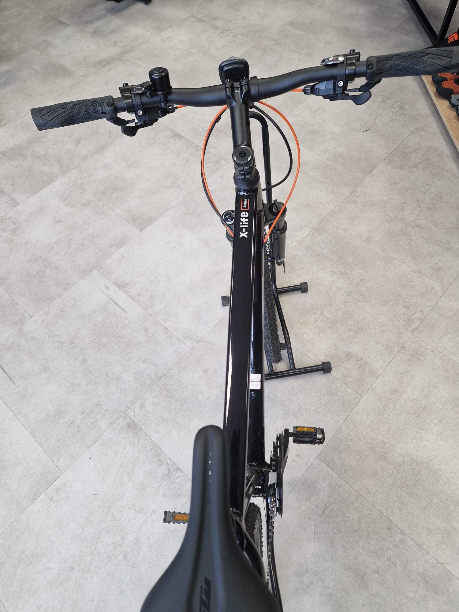 KTM X-life Action