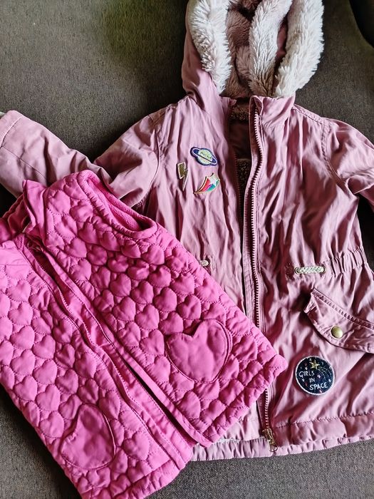 Верхній одяг теплий на дівчинку 3 роки,в хорошому стані