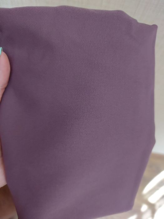 Дуже елегантна жіноча спідниця