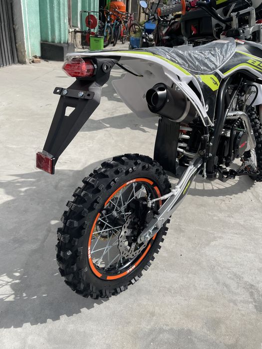 Доставка безкоштовна пітбайк BSE PH10L 140 ENDURO