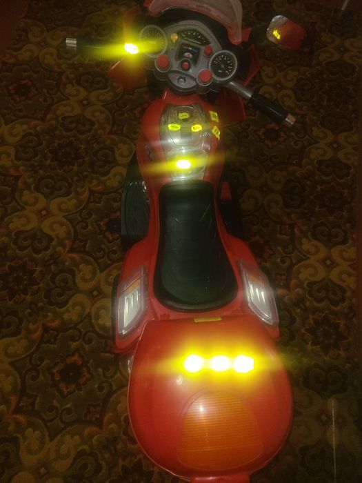 Продам електромотоцикл для відновлення (за бажанням)