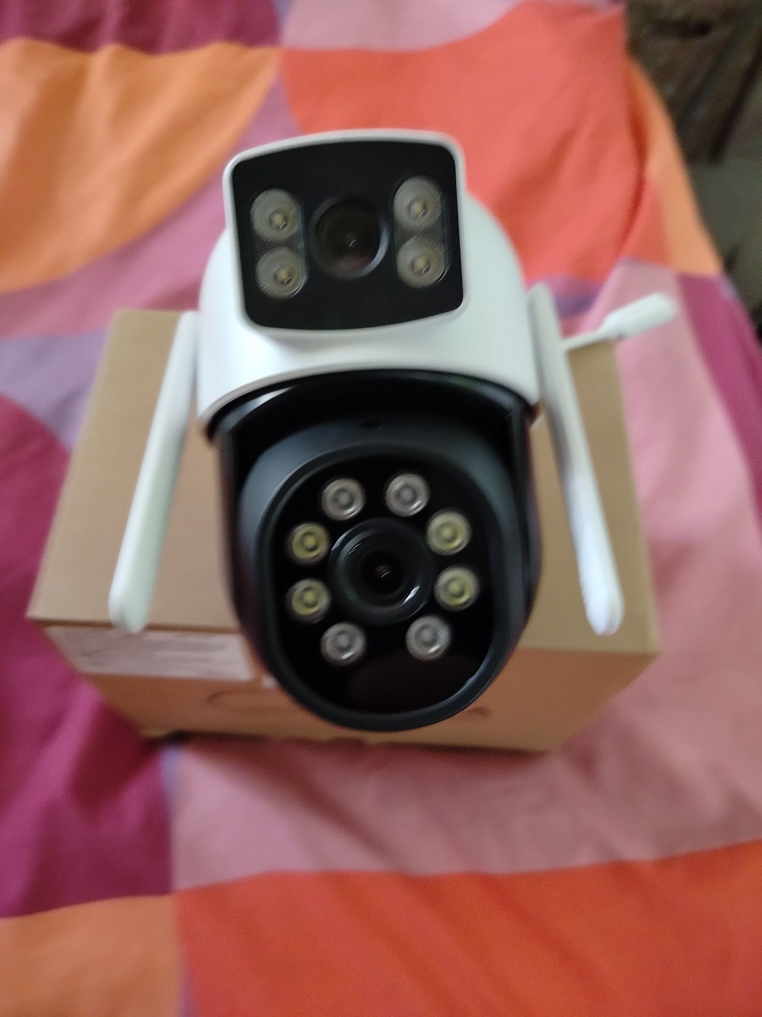 kamera zewnętrzna Kamera CCTV z Podwójnym Obiektywem 4MP,