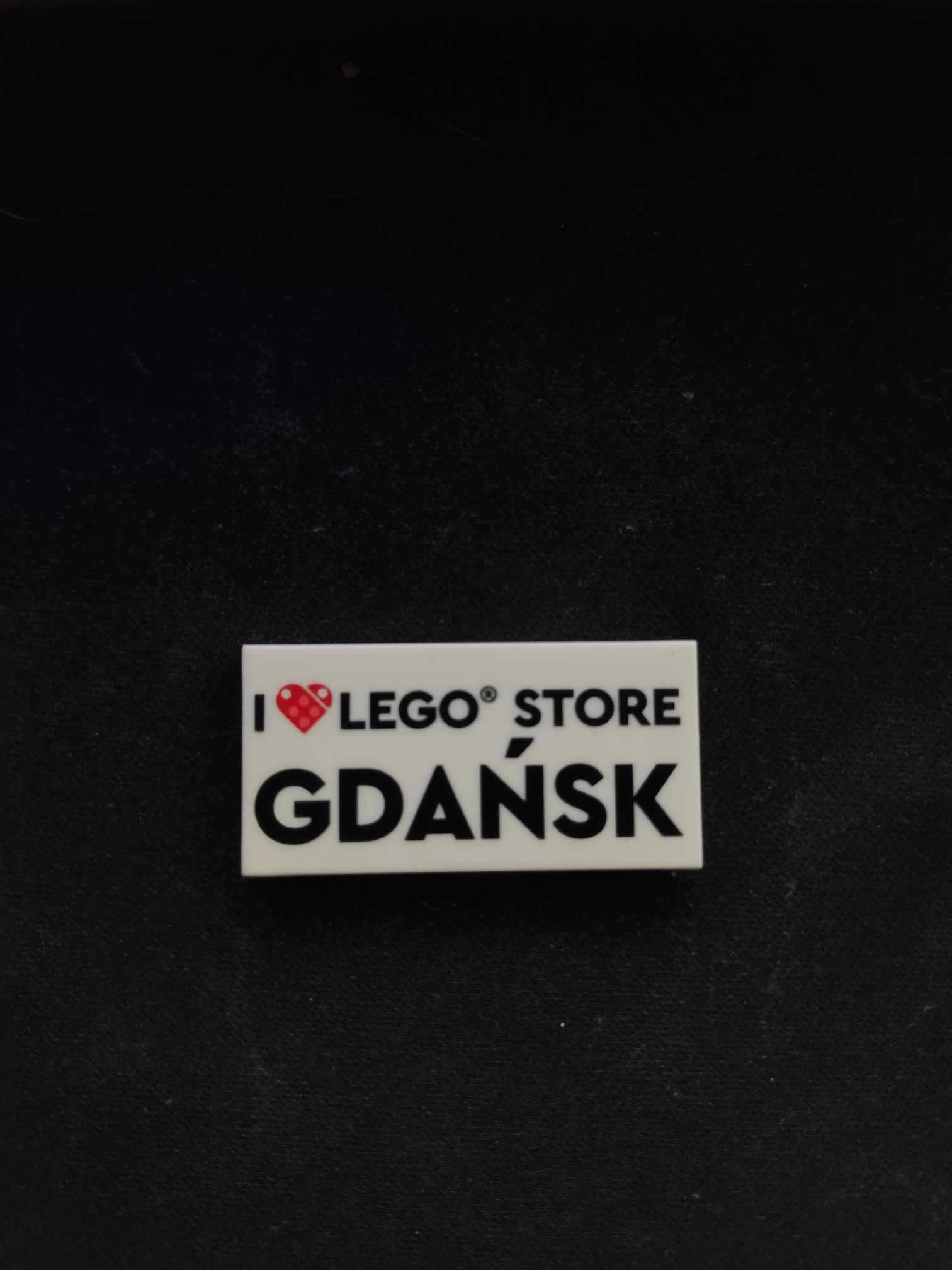 I < 3 LEGO Store Gdańsk plate 2x4 87079pb1172