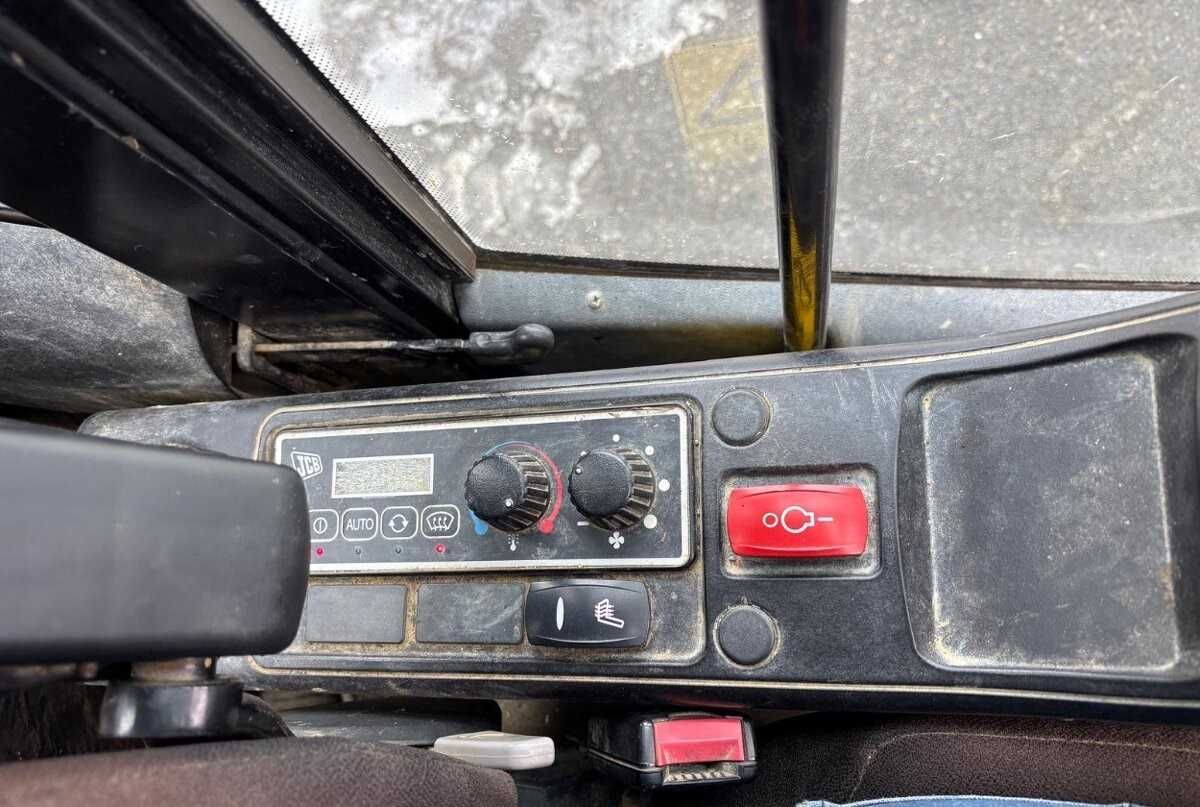 JCB145, Гусеничний екскаватор JCB 145 LC, JCB