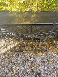 Balustrady zewnętrzne metalowe.