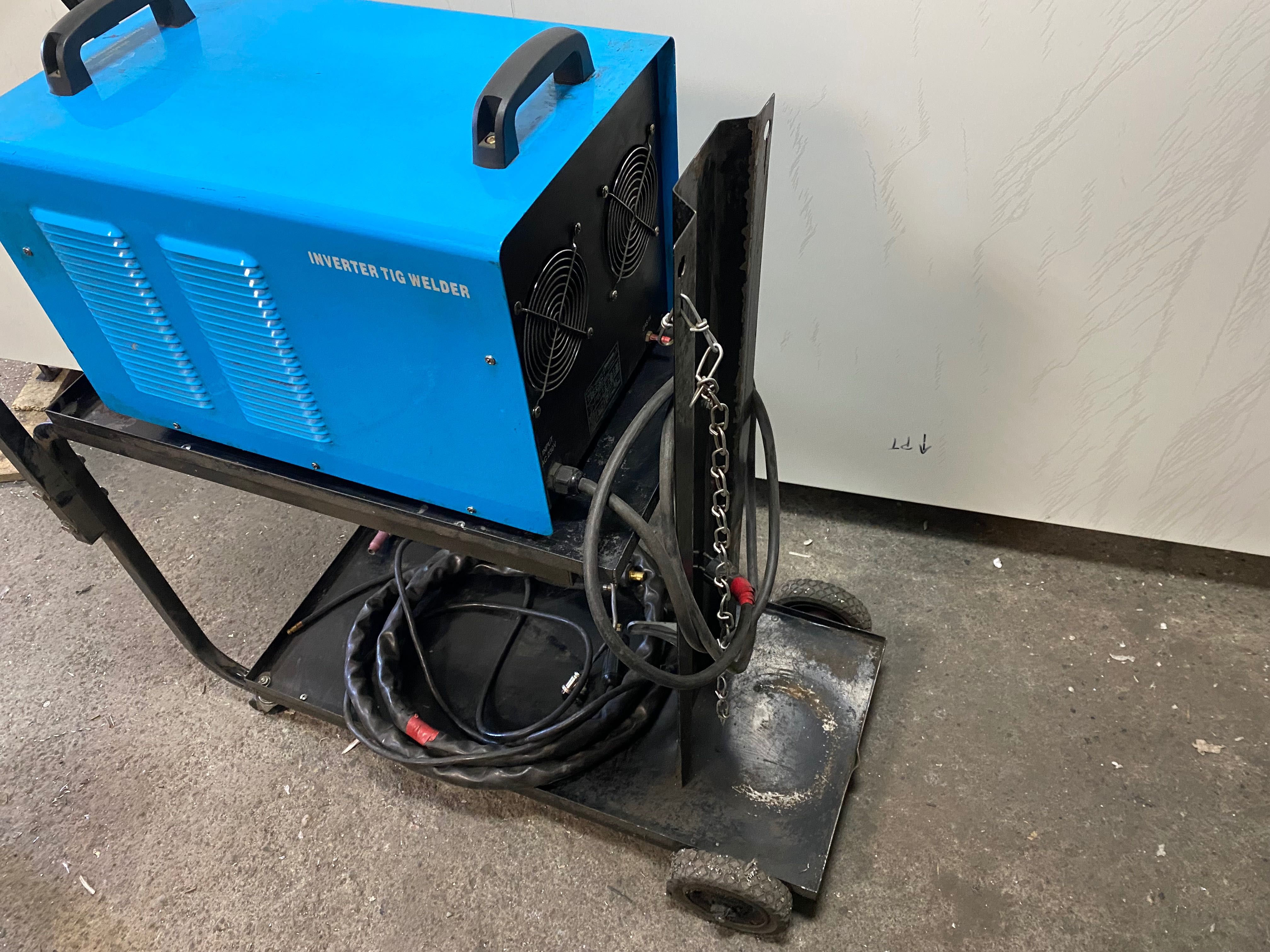 Spawarka Sherman TIG 200p AC/DC z wózkiem