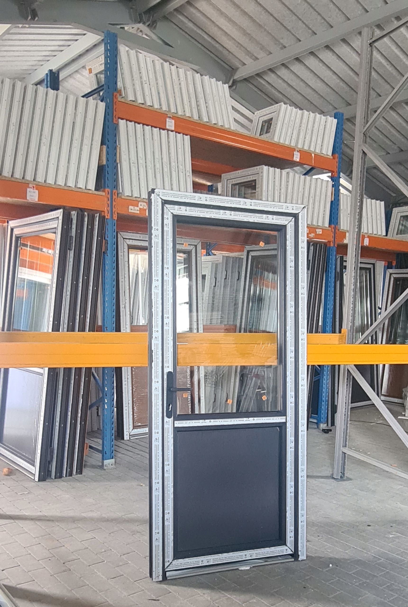 DRZWI Kacprzak 110x210 Drzwi ZEWNĘTRZNE PCV Sklepowe Antracyt
