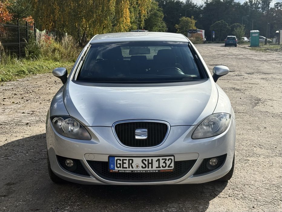 Seat leon 1.6 mpi z niemiec bez rdzy ksiazka klima tempomat 170 tys km