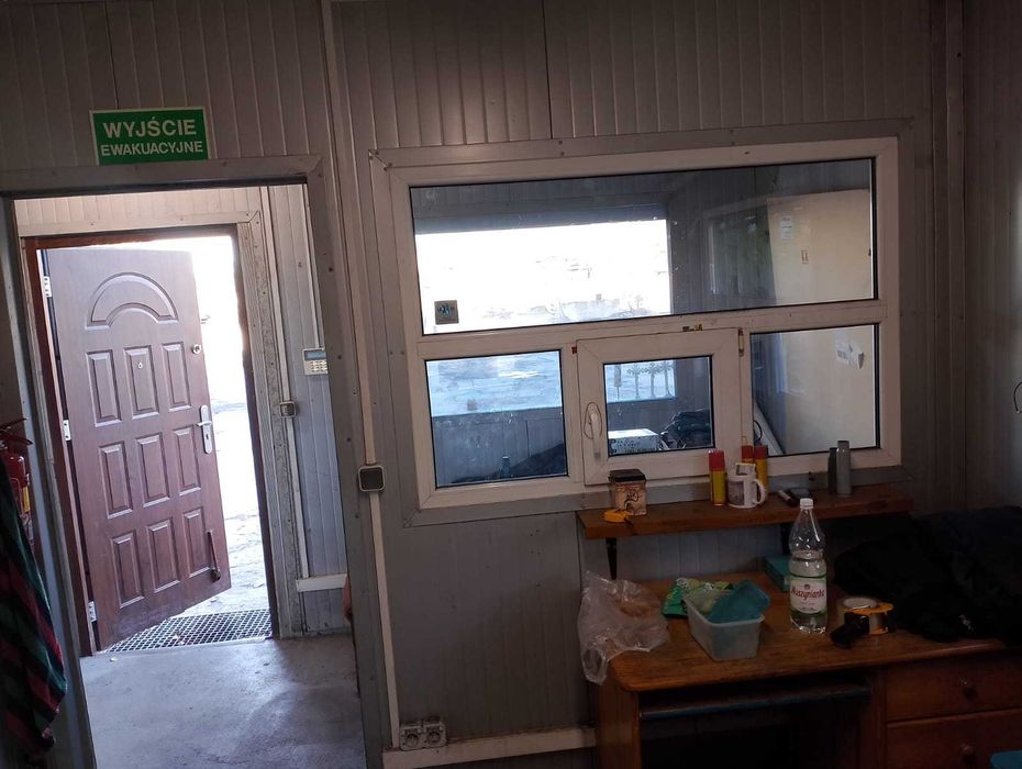 Biuro Magazyn Szatnia z płyty warstwowej 30 m2 domek na działkę