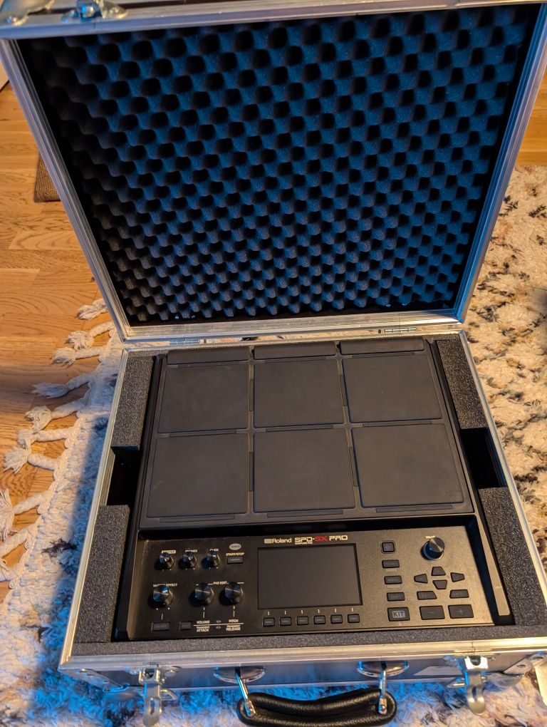 Roland SPD-SX PRO + hardcase, samplepad perkusyjny