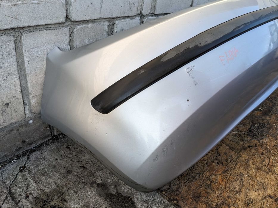 Skoda Fabia I 1 HB Zderzak Tylny Tył Lakier 9102