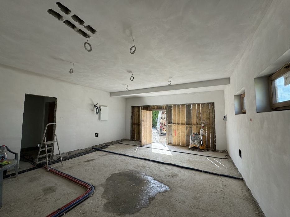 Tynki Maszynowe Cementowo-Wapienne