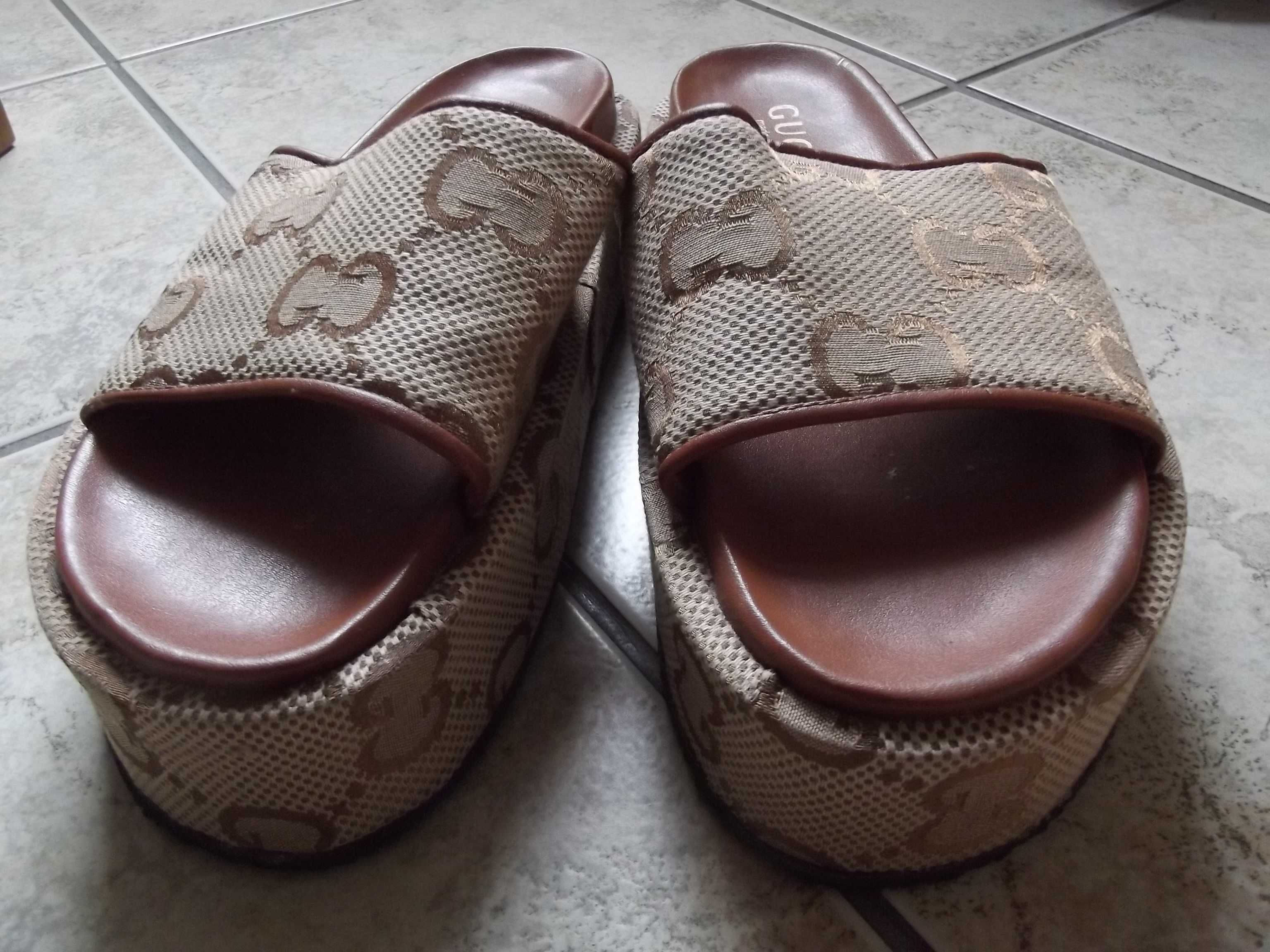 Klapki GUCCI na platformie