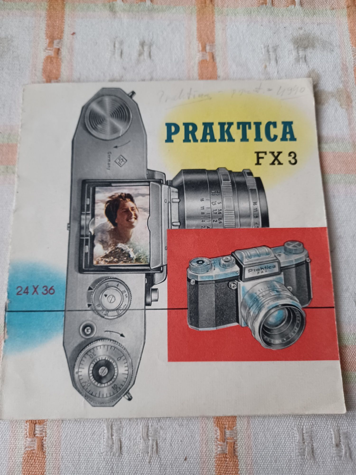 Praktica FX 3 kolorowy folder pl kolekcjonerski Unikat