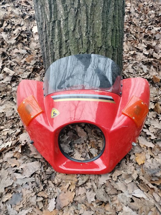 Продам обтікатіль (вітрове скло) на мотоцикл