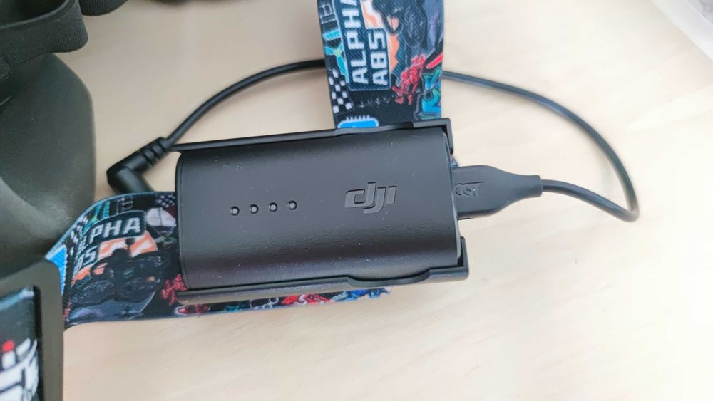 продам окуляри DJI FPV goggles v2 + iFlight Crystal HD Patch